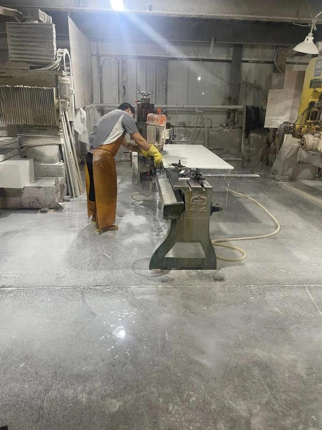 石材人的日常 探索石材加工的辛勤与技艺